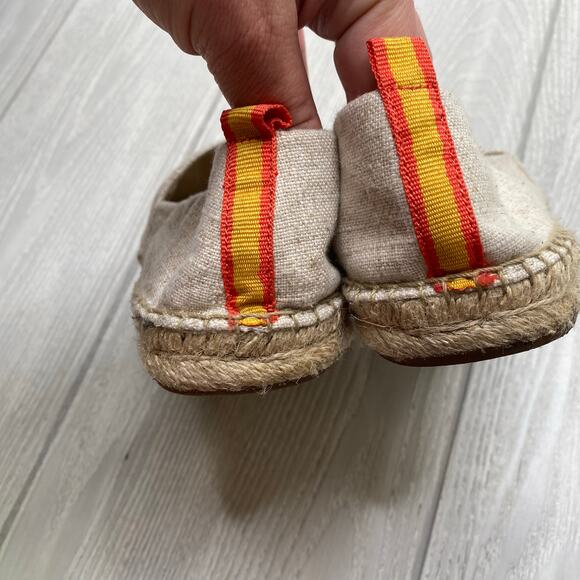 Vera Bradley Women's The Dune Tan Floral Embroidered Espadrille Slip On Flats 9 - Picture 5 of 8